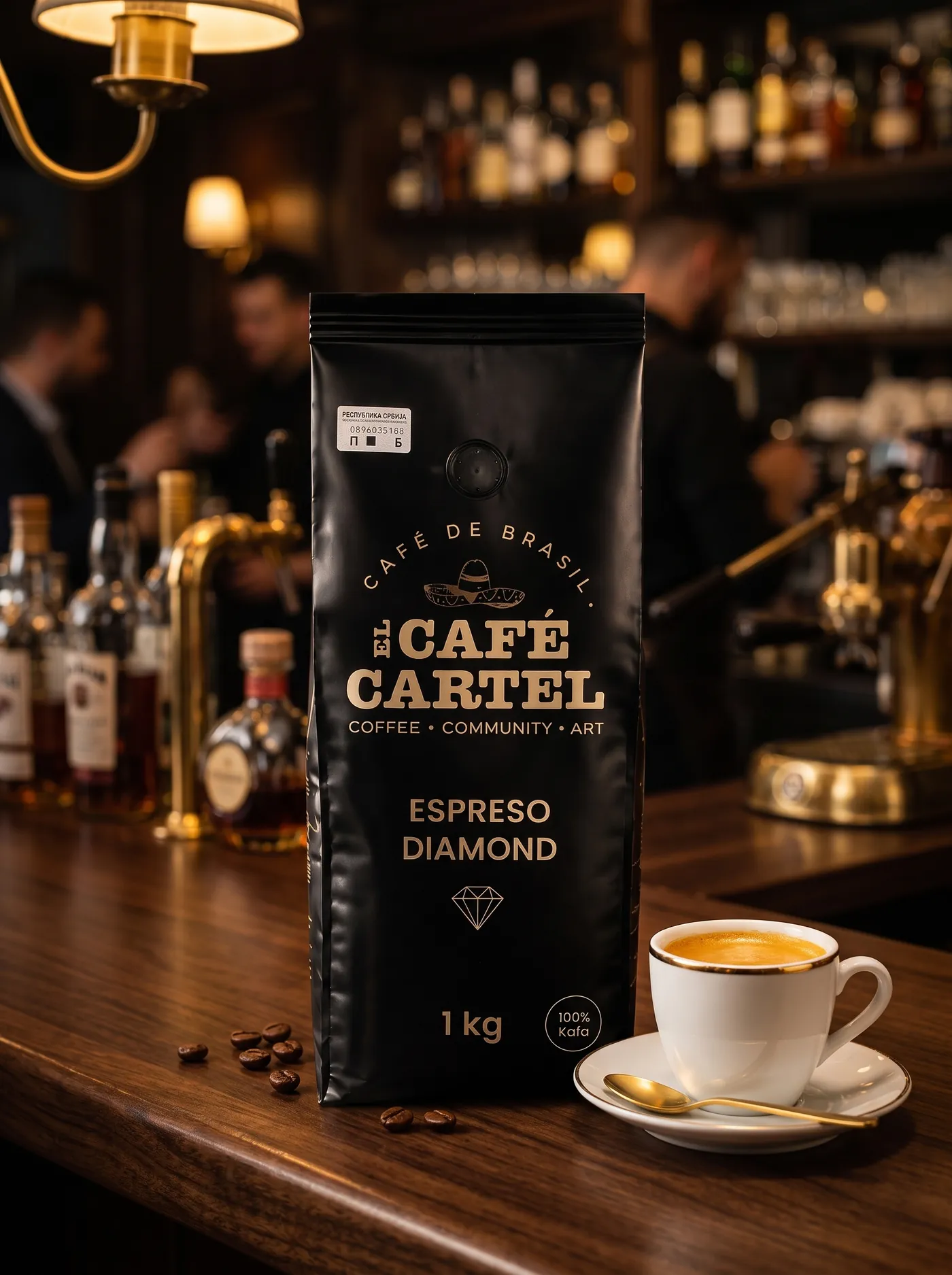 El Cartel Espresso Diamond na šanku uz espresso